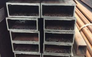 Q235B尖角矩形管